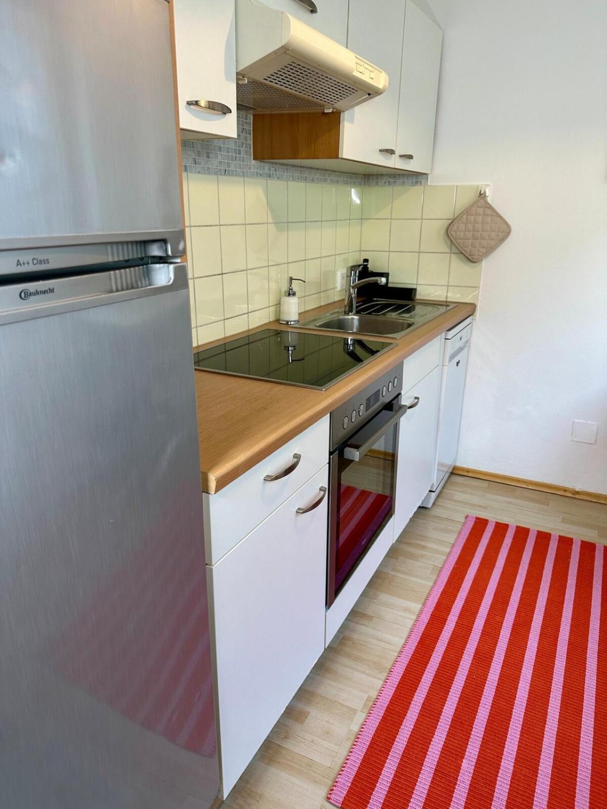 Zentrale Mit Parkplatz Apartment *